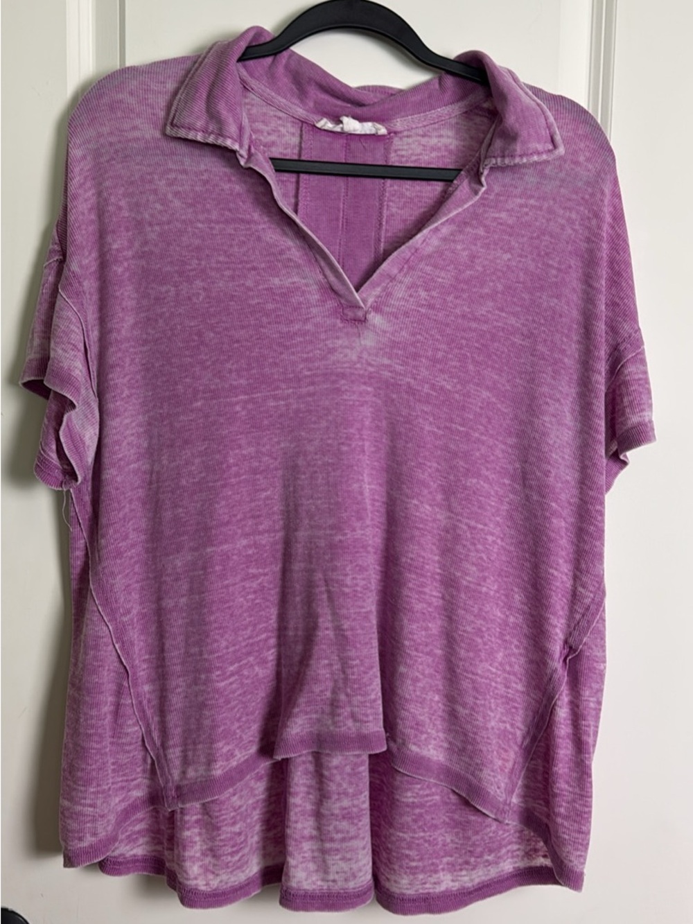 Jane and Delancey Washed Lavender Pink V-Neck Short Sleeve Top